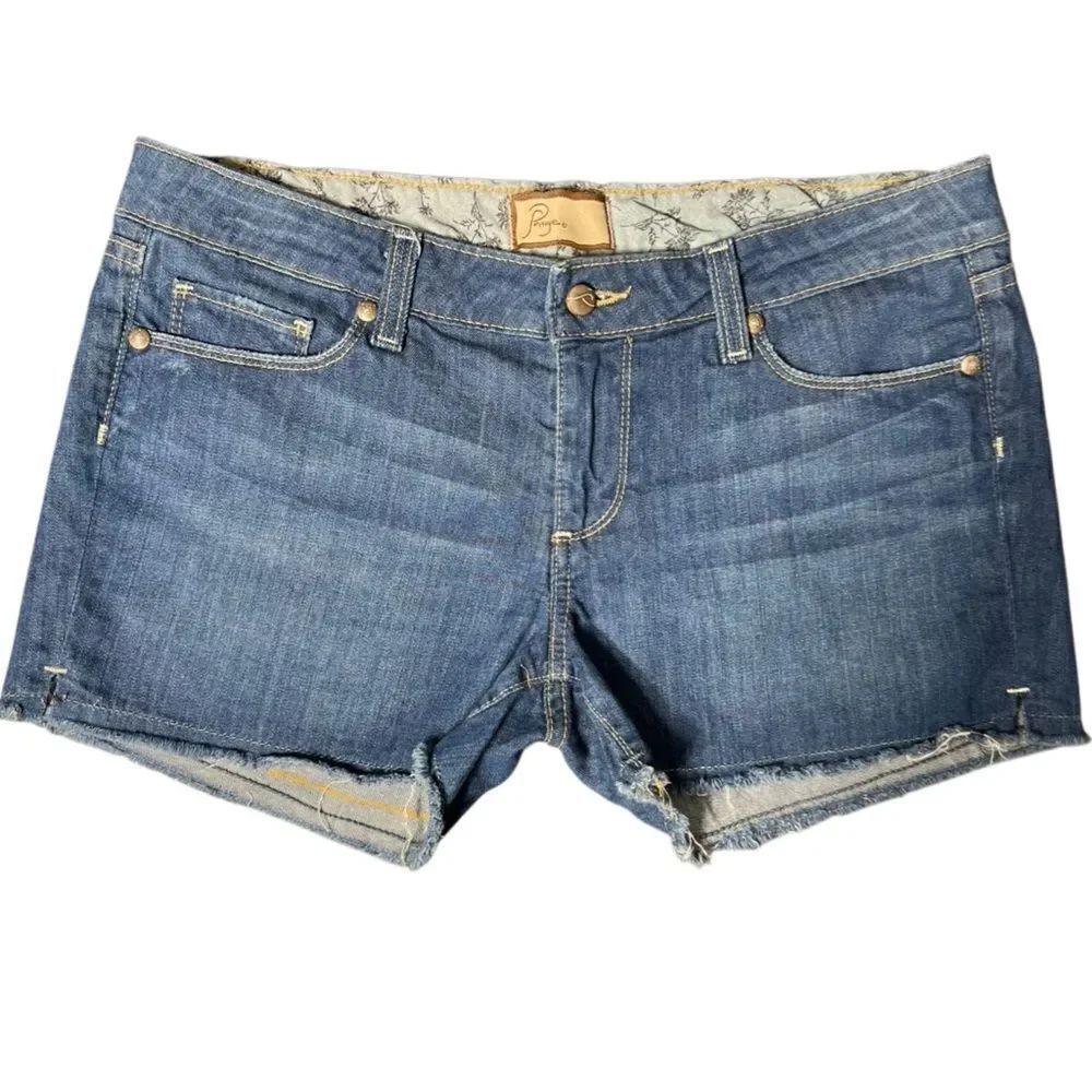 Paige Silver Lake cut off style mid rise Stretch Jean Short Size 31